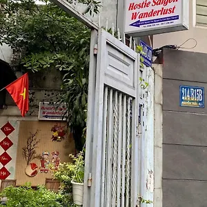 Hostie Saigon Wanderlust 2* Хошимин