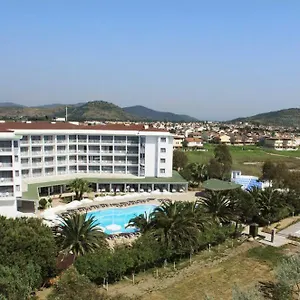 Le Monde & 4* Дикили
