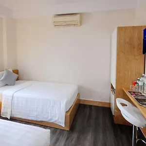 Selena Hotel 3* Нячанг